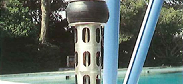 inflatable jack to maintain cutaining tool