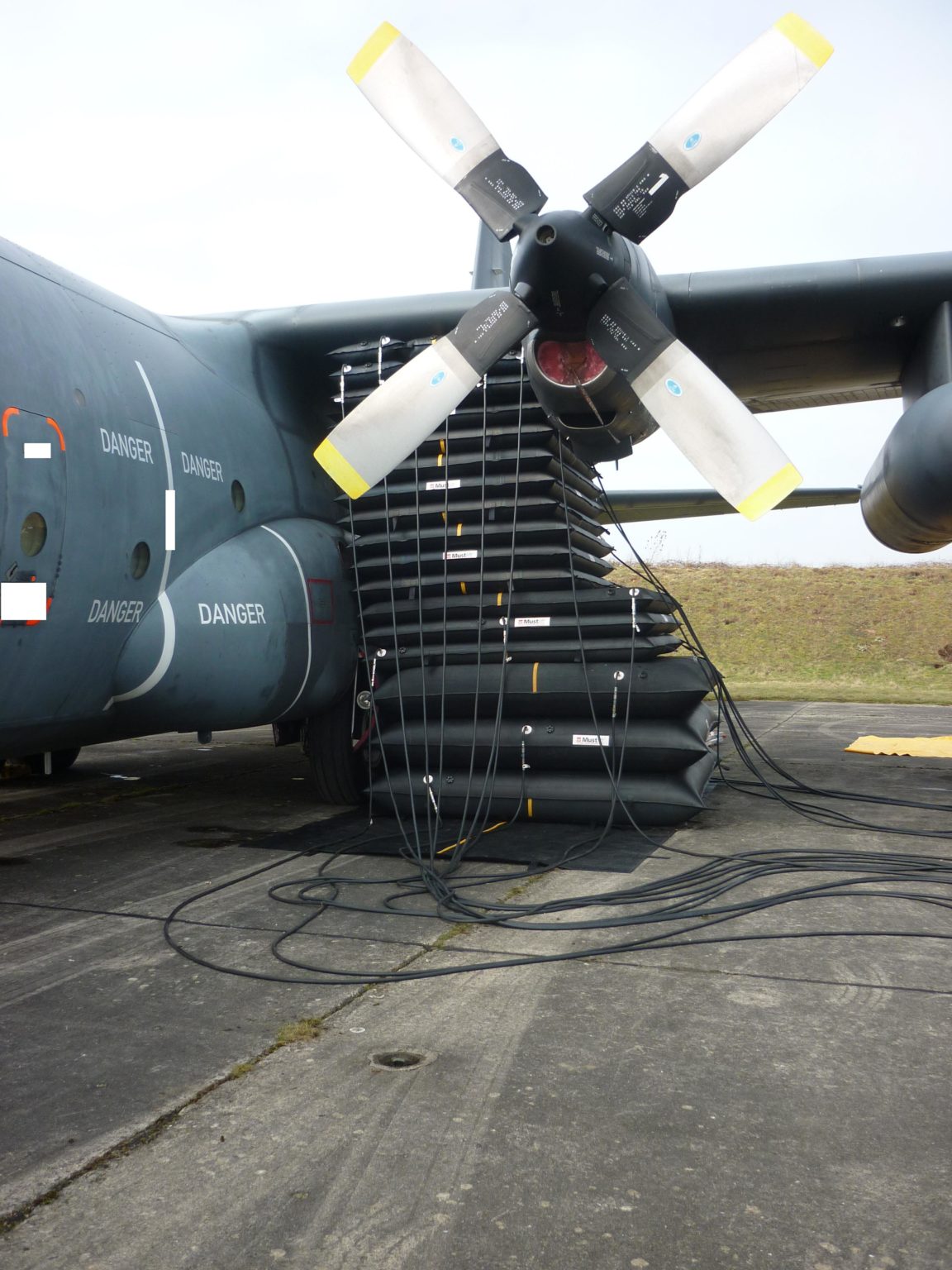 Air bags lifting Musthane