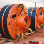 High pressure pipe plugs, large diameter plug